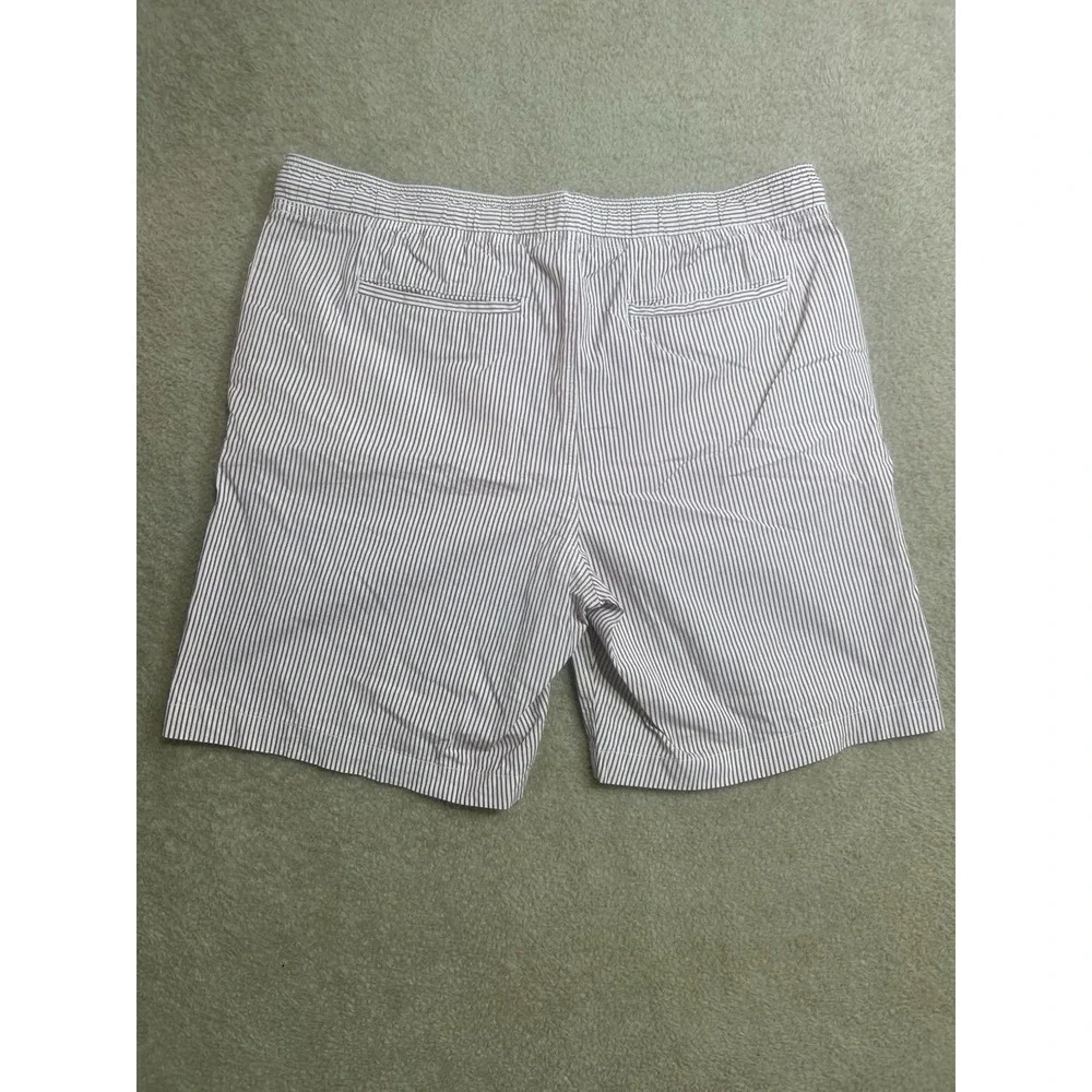 Banana Republic Deck Shorts Mens Large Red Striped Elastic‎ Waist Drawstring